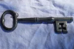 bigkey.jpg bigkey.jpg