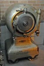 vav-2592.jpg vav-2592.jpg