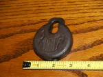 antique-padlock-army.jpg antique-padlock-army.jpg