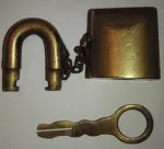 padlock.jpg padlock.jpg