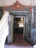 010-10.jpg 010-10.jpg