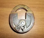 lock1.jpg lock1.jpg