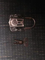 german-split-hollow-key-padlock-001.jpg german-split-hollow-key-padlock-001.jpg