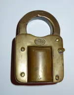 001old-corbin-padlock.jpg 001old-corbin-padlock.jpg