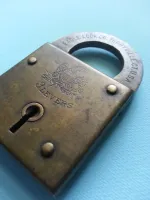 lock3.jpg lock3.jpg