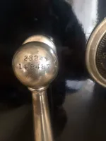 handle.jpg handle.jpg