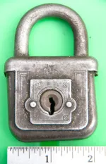 unknown-lock-front.jpg unknown-lock-front.jpg