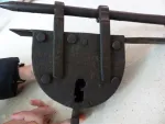 padlock-011.jpg padlock-011.jpg