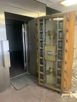 m2.jpg m2.jpg
